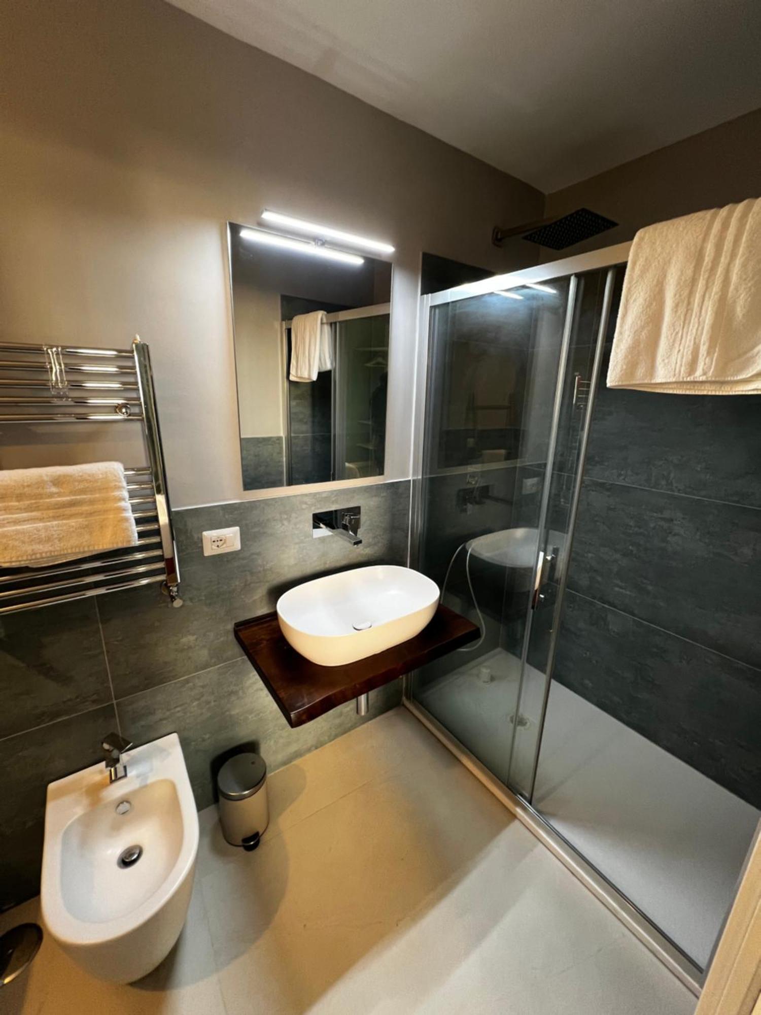Bed & Breakfast Spaccanapoli 56 מראה חיצוני תמונה