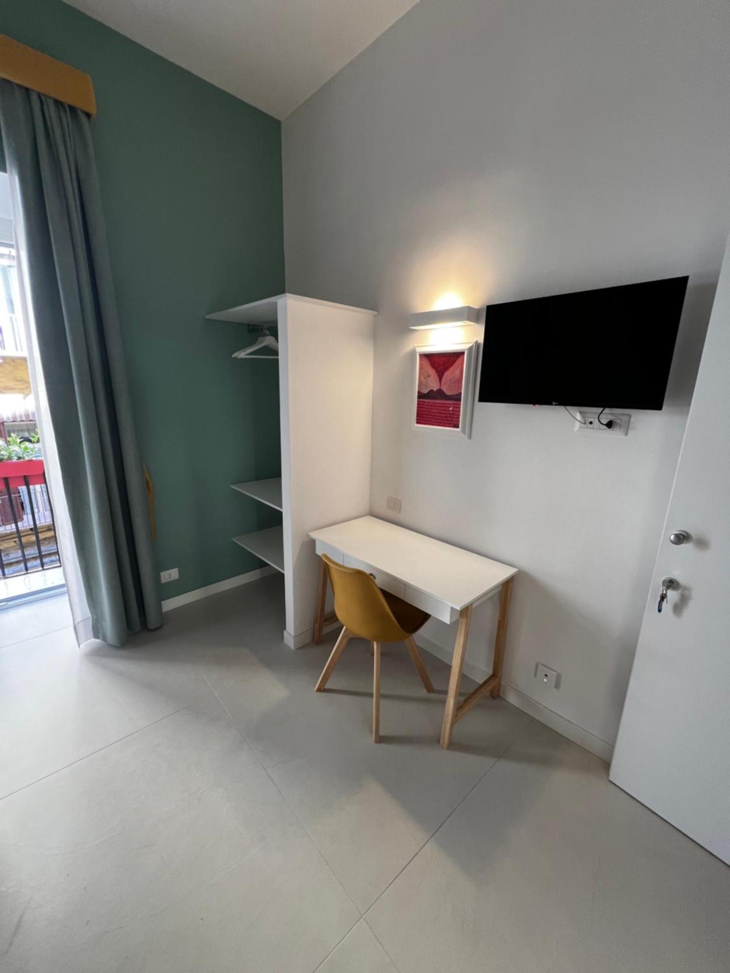 Bed & Breakfast Spaccanapoli 56 מראה חיצוני תמונה