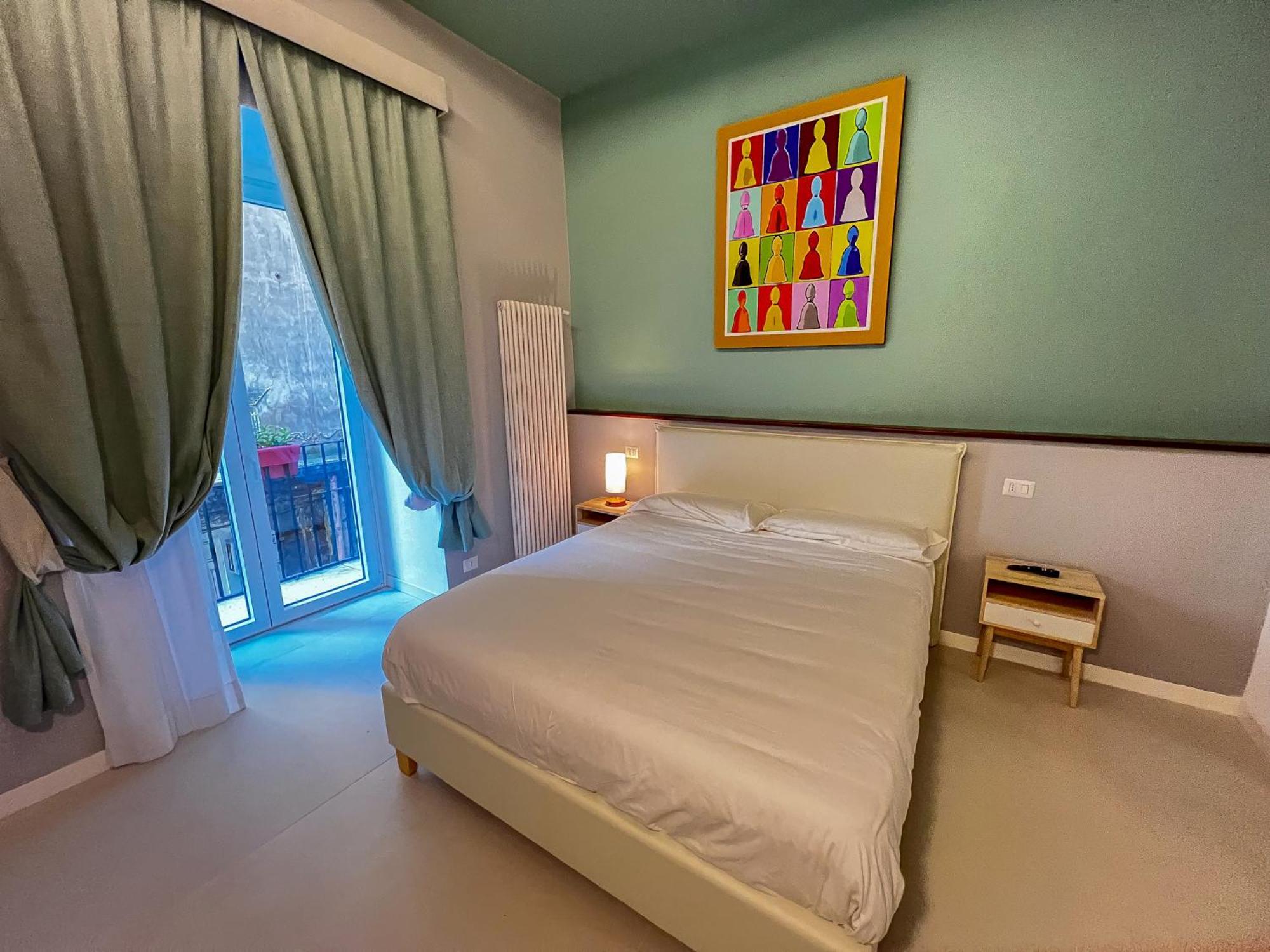 Bed & Breakfast Spaccanapoli 56 מראה חיצוני תמונה